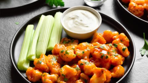 air-fried cauliflower buffalo wings