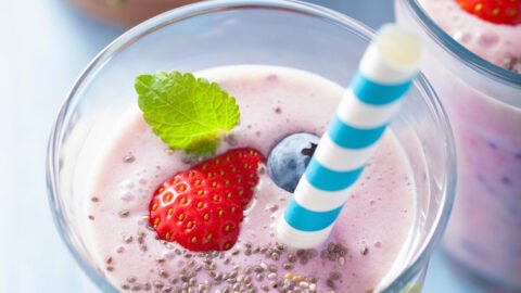 Blueberry and Chia Seed Smoothie