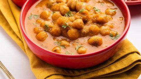 Chickpea Curry (Chole Masala)