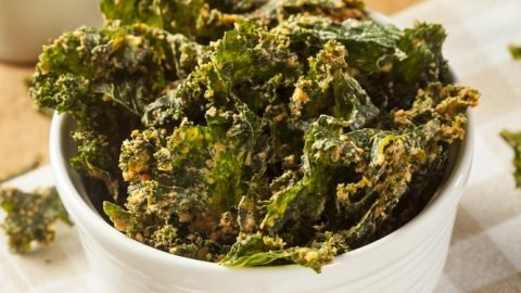 Crispy Baked Kale Chips