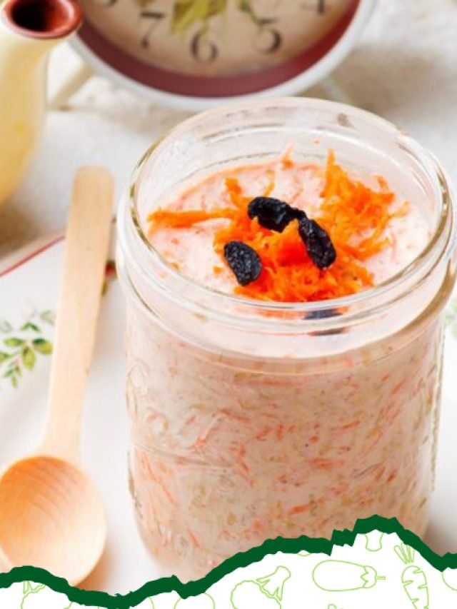 CARROT CAKE OVERNIGHT OATS