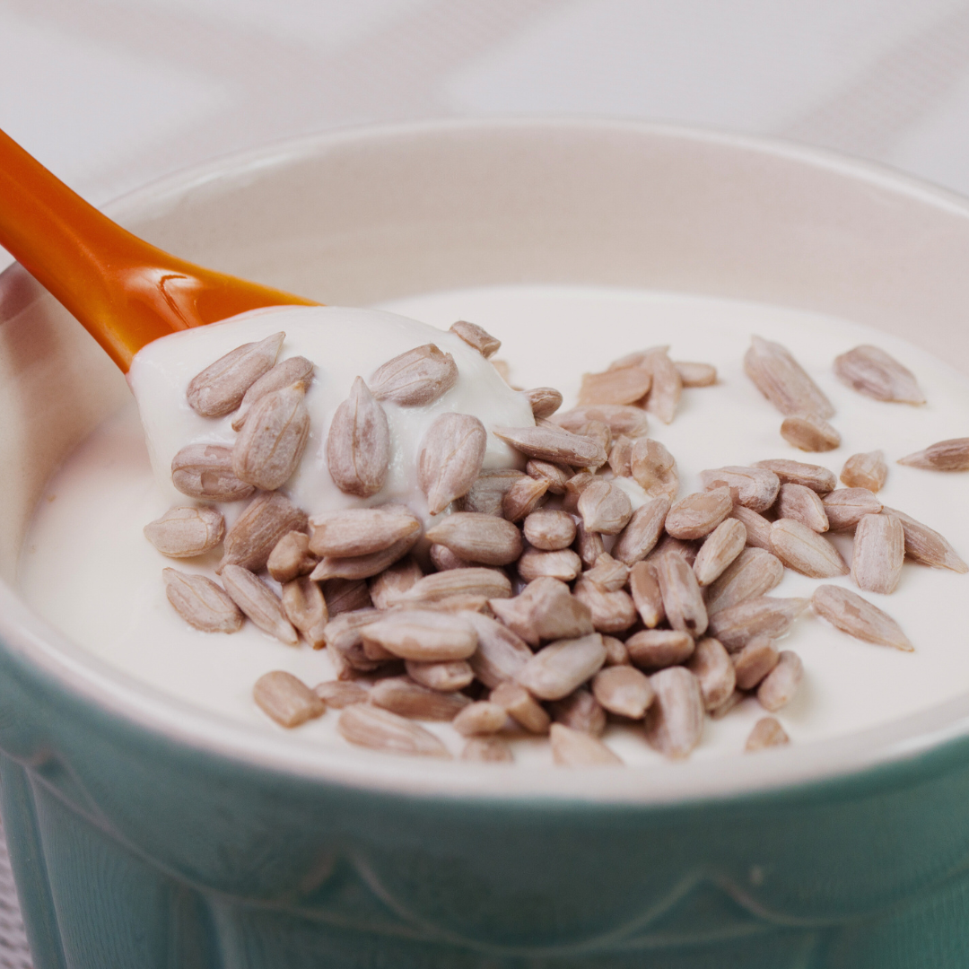 Yoghurt with sunflower seeds.