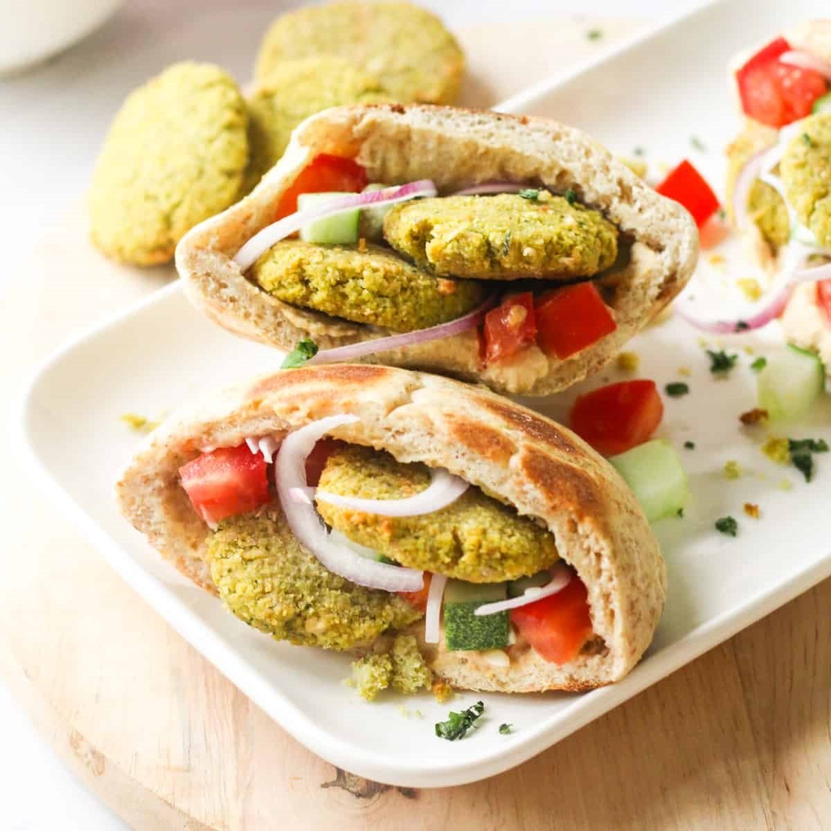 Falafel Hummus Pita Pocket Sandwiches