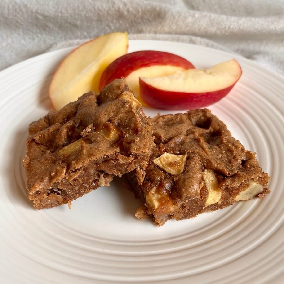 Vegan Apple Bars Recipe